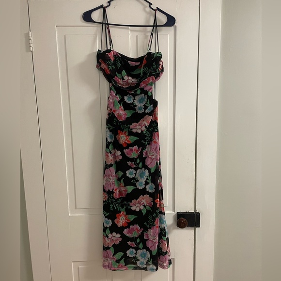 NWT - Vici Boden floral cutout midi dress - L - Picture 7 of 8